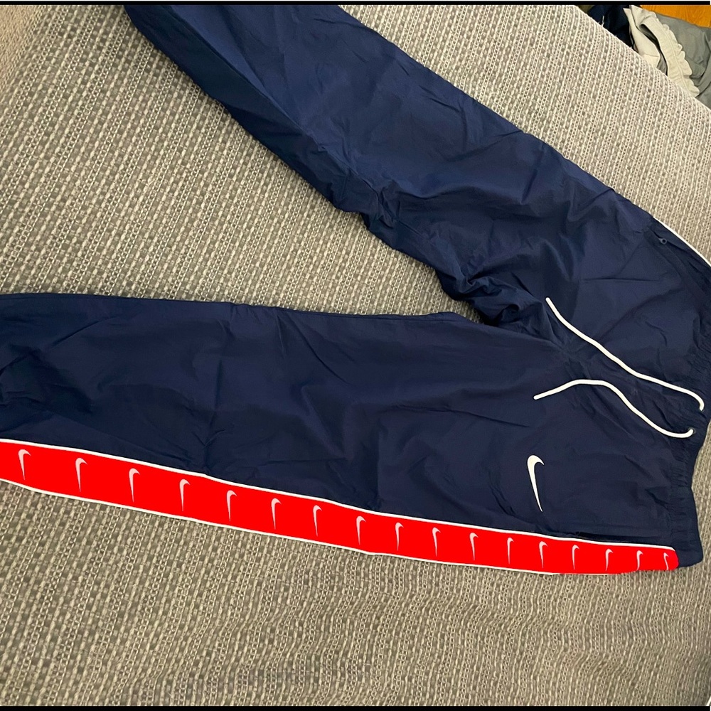 Nike Retro Pants Sz L.
